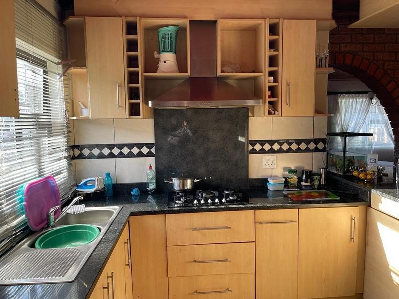 3 Bedroom Property for Sale in Saxonsea Western Cape